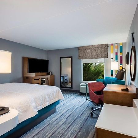 Hampton Inn & Suites Herndon-Reston Esterno foto