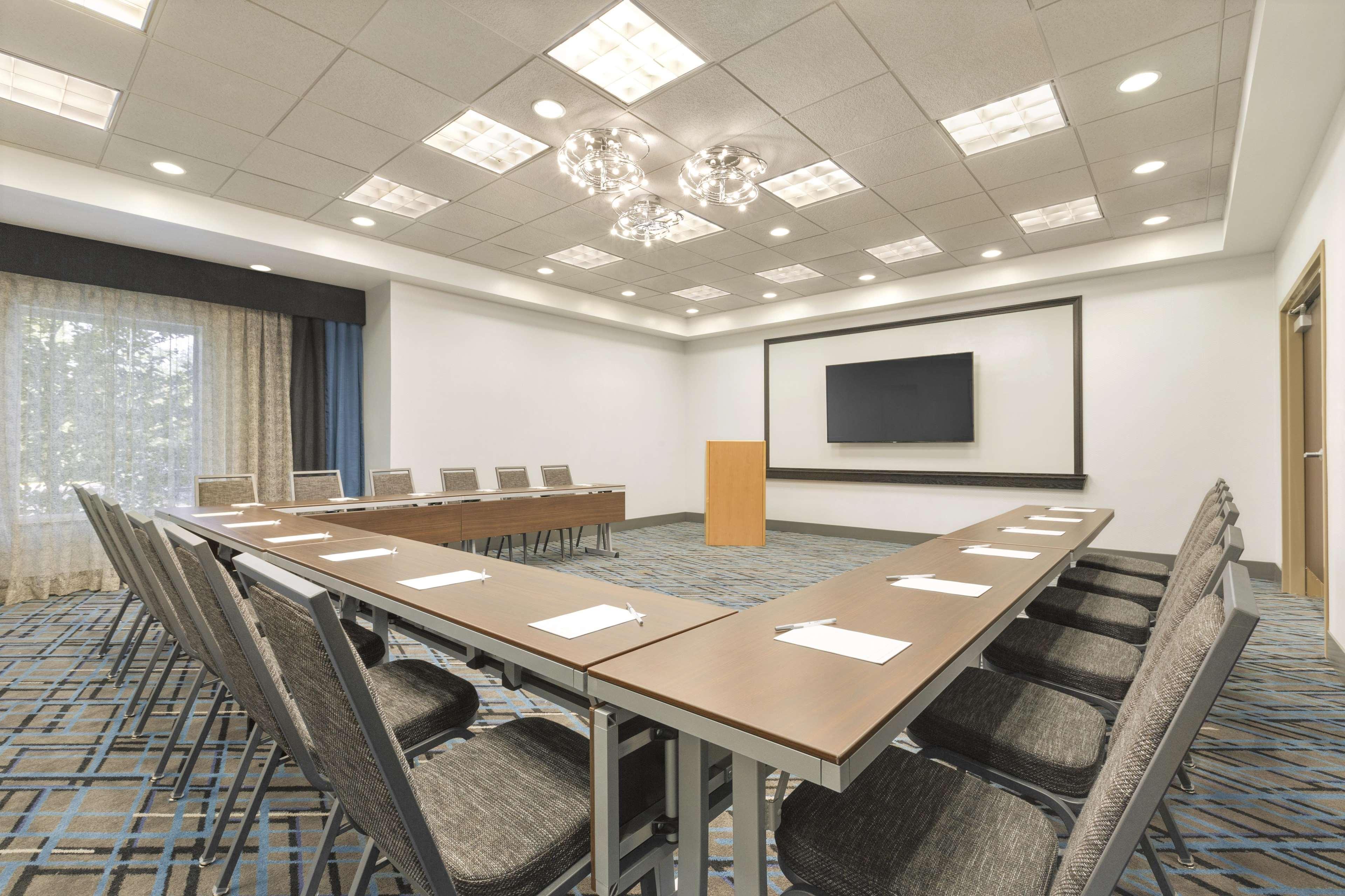 Hampton Inn & Suites Herndon-Reston Esterno foto