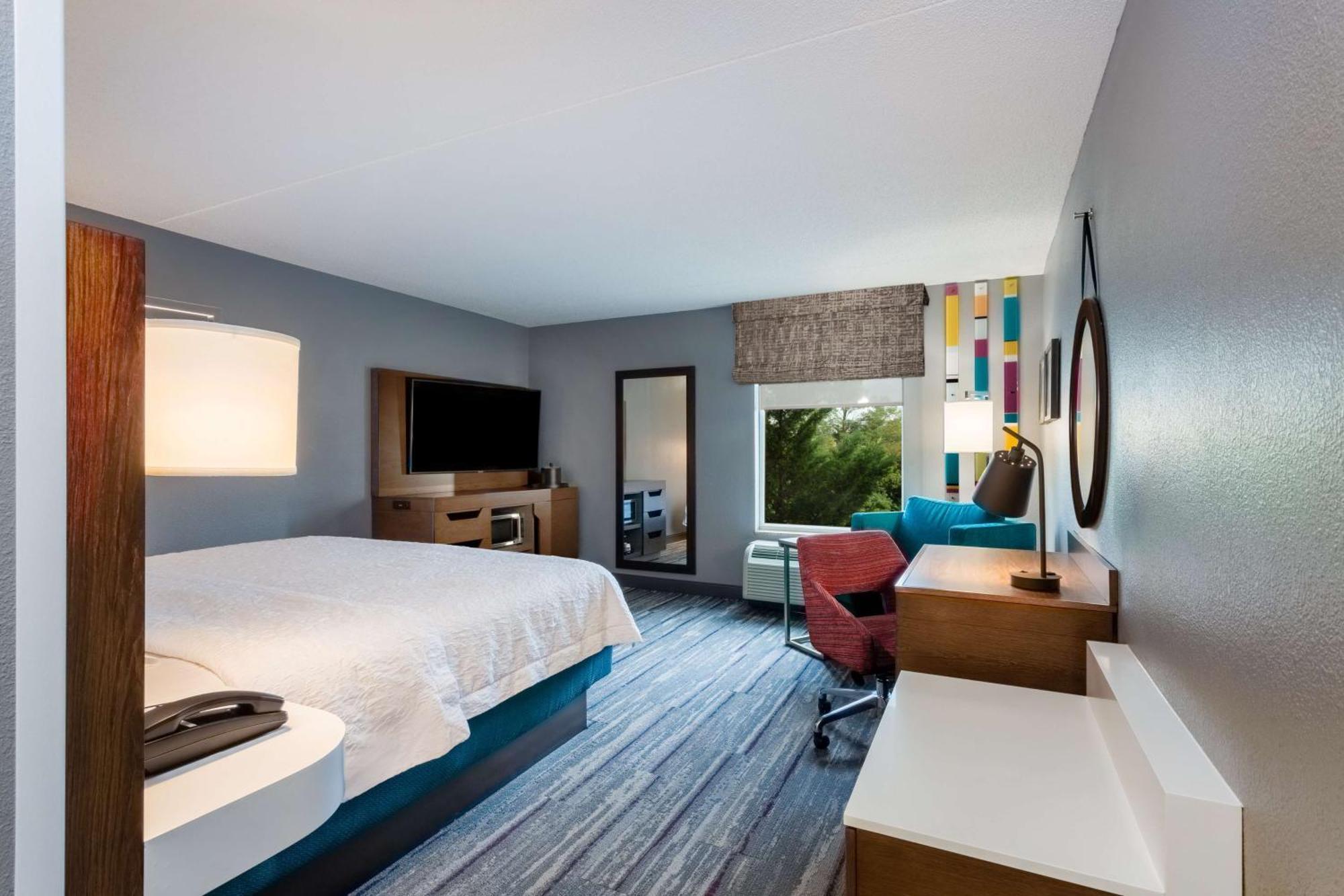 Hampton Inn & Suites Herndon-Reston Esterno foto