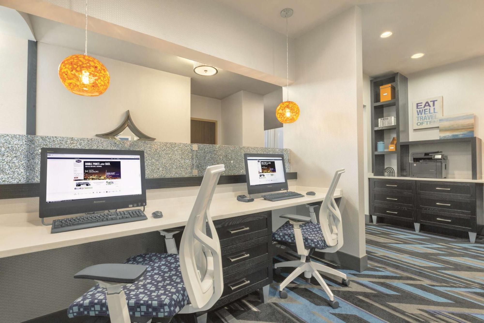 Hampton Inn & Suites Herndon-Reston Esterno foto