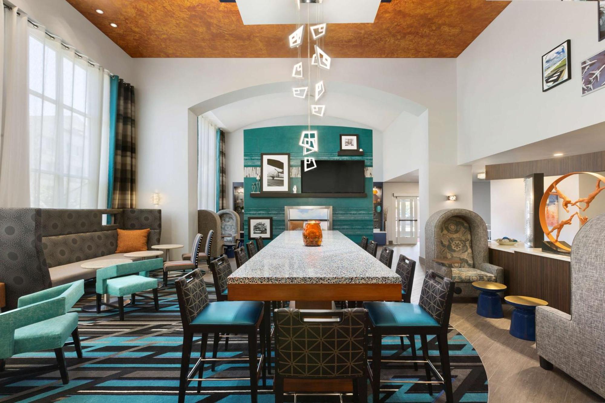 Hampton Inn & Suites Herndon-Reston Esterno foto
