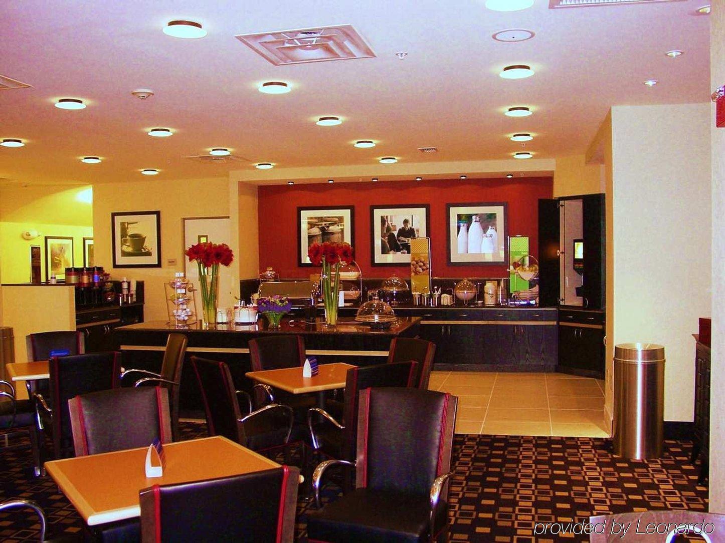 Hampton Inn & Suites Herndon-Reston Ristorante foto