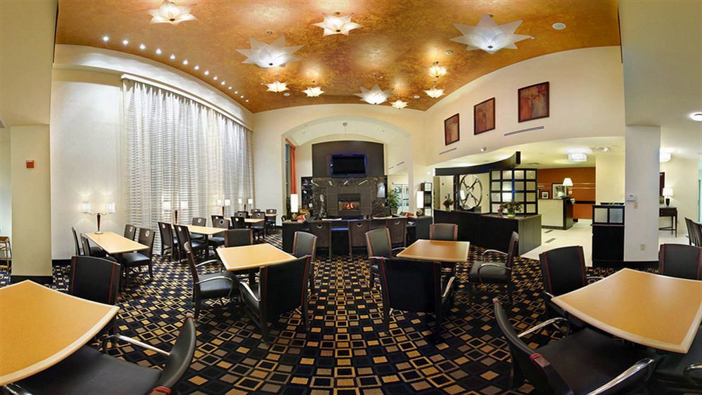 Hampton Inn & Suites Herndon-Reston Esterno foto