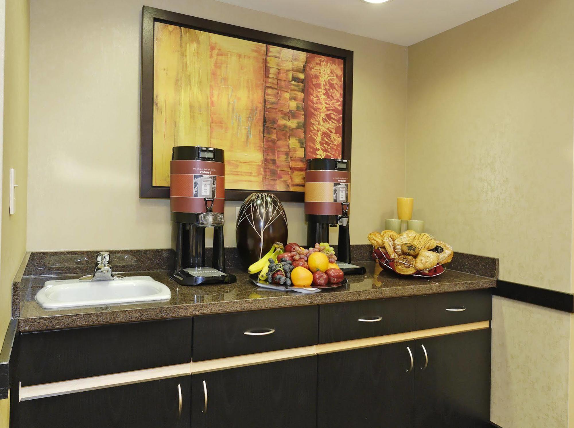 Hampton Inn & Suites Herndon-Reston Camera foto